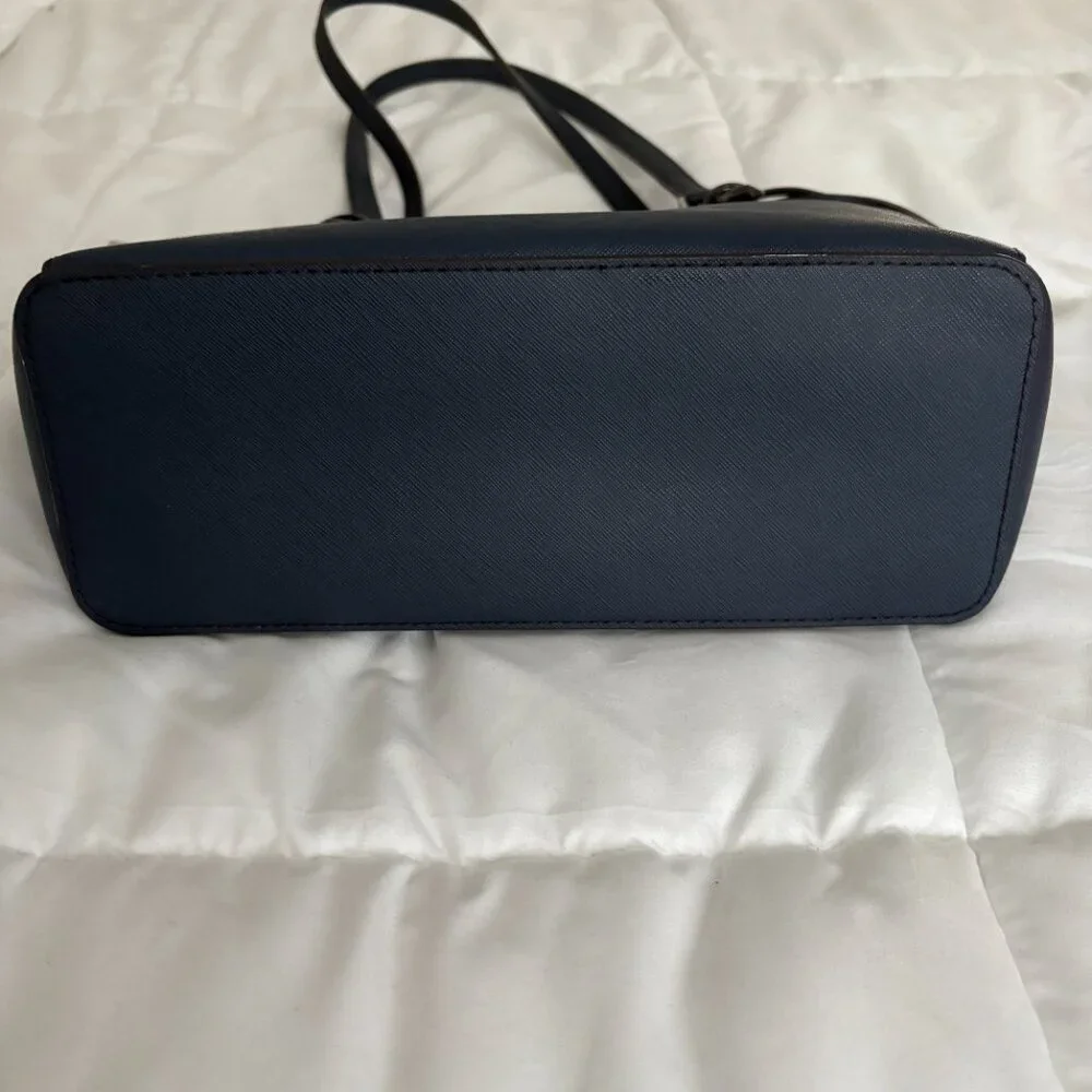 Michael Kors Charlotte Medium Tote Navy Saffiano Leather Top Zipper Travel Chic